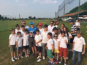 <?$img->description?>